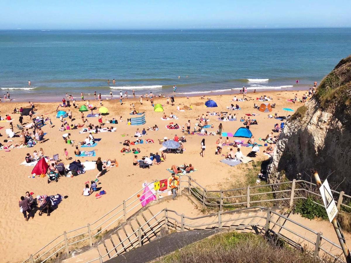 Broadstairs Beach Holiday Apartments - Direct Accessibility To Kingsgate Bay - With A Parking Space Exterior photo