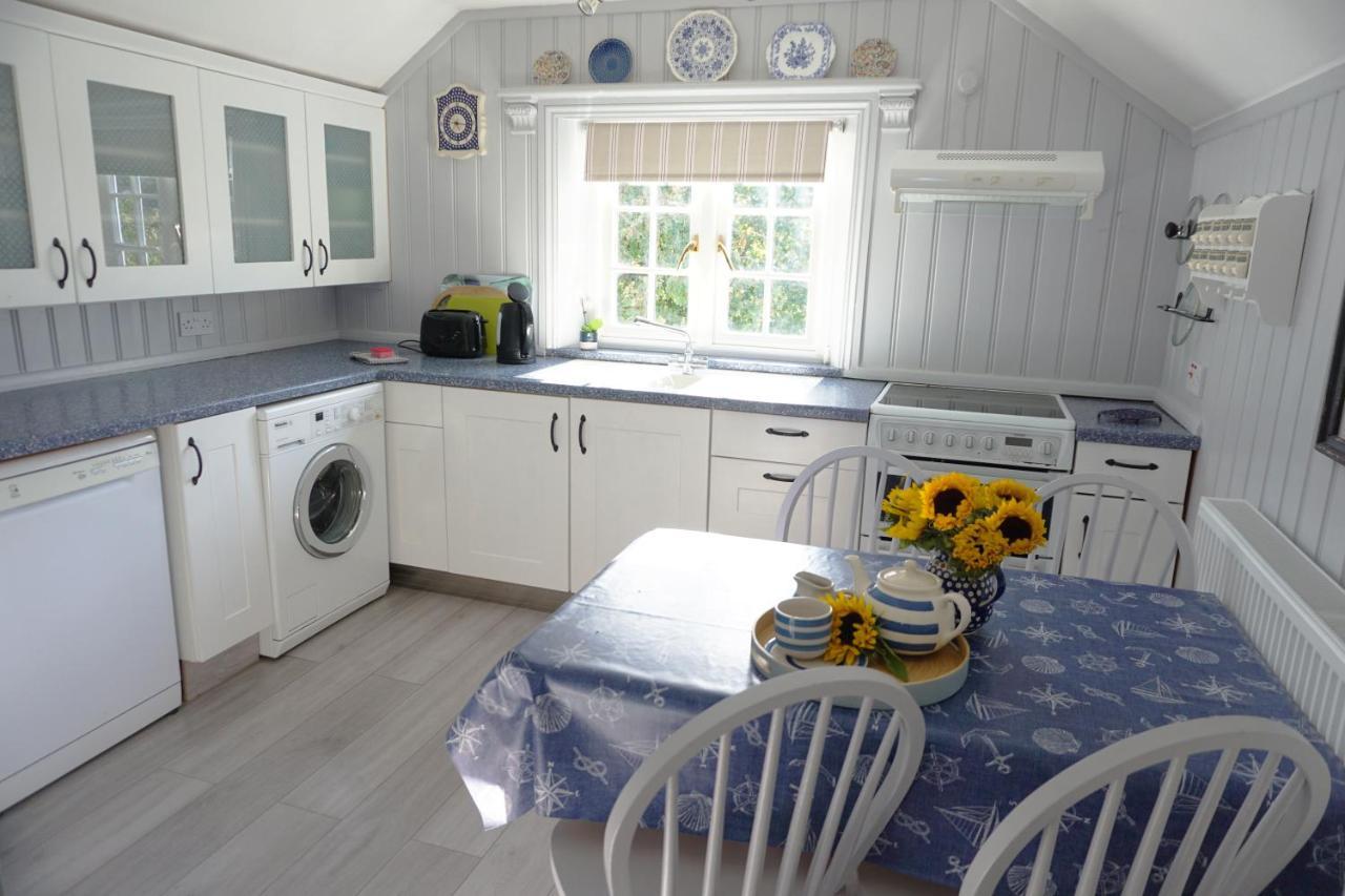 Broadstairs Beach Holiday Apartments - Direct Accessibility To Kingsgate Bay - With A Parking Space Exterior photo