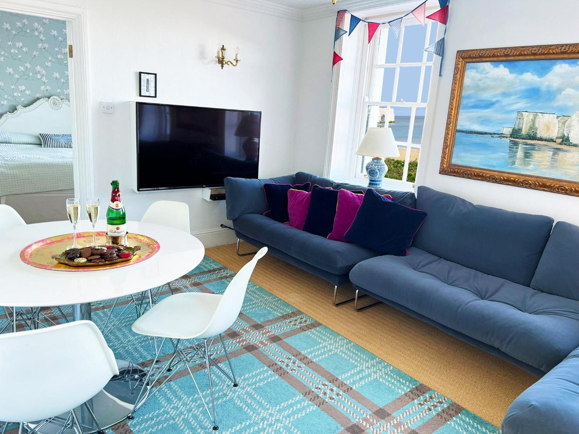 Broadstairs Beach Holiday Apartments - Direct Accessibility To Kingsgate Bay - With A Parking Space Exterior photo